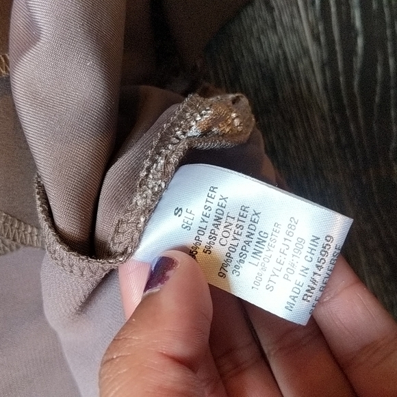 Akira Chicago, Velvet duster - Picture 5 of 5